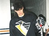Jaromír Jágr v roce 1995 pi nástupu na trénink Pittsburghu.