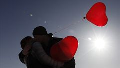 Valentýnská NEJ: žádost o ruku i nejdelší polibek