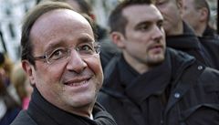 Hollande v przkumech ped druhm kolem voleb vede