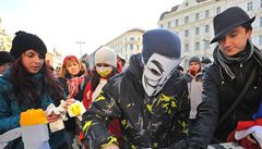 Odprci smlouvy ACTA se seli i na brnnském námstí.