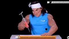 Rafael Nadal podepisuje obhajobu