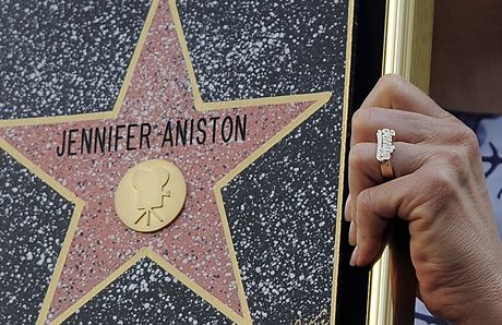 Jennifer Aniston dostala svou hvzdu na hollywoodskm chodnku slvy
