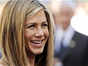 Jennifer Aniston dostala svou hvzdu na hollywoodském chodníku slávy
