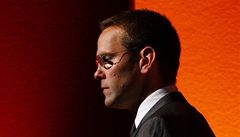 James Murdoch odstoupil z ela britskch list