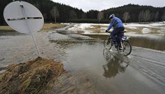 eka Svratka dosáhla u Sedlit na ársku tetího povodového stupn. 