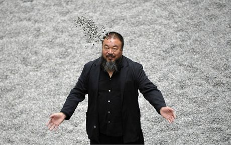 Aj Wej-wej a jeho slunenicov semnka z porcelnu