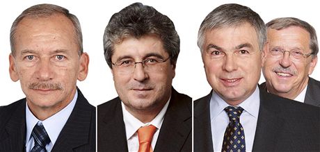 Senátoi (zleva): Jaroslav Kubera (ODS), Josef ihák, Jaroslav Palas a Martin Tesaík z SSD 