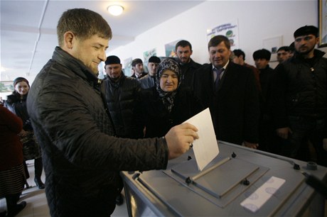 V Čečensku vládne tvrdou rukou Putinovi loajální Ramzan Kadyrov
