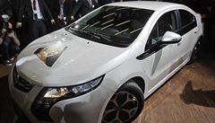 Opel Ampera byl vyhláen evropským autem roku v pedveer enevského autosalonu 