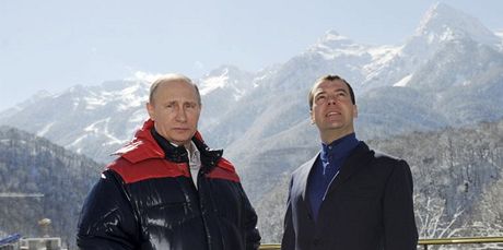 Vladimir Putin s Dmitrijem Medvedvem nedaleko Soi