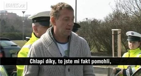 Opilý Roman Janouek dkuje policistm