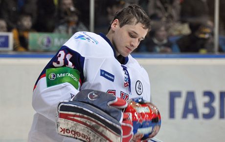 eský branká hokejist Petrohradu Jakub tpánek v KHL