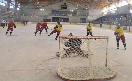 V Kravaích na Opavsku sela eská hokejová reprezentace v rámci pípravy na kvtnové mistrovství svta ve védsku a Finsku 