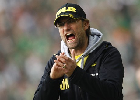 Trenér fotbalistů bundesligového Dortmundu Jürgen Klopp. Přijde do Chelsea?
