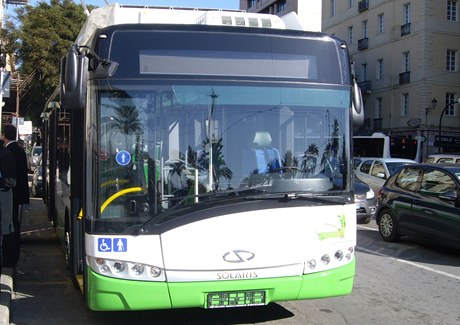 Deset kodováckých trolejbus zaalo vozit cestující v italském Cagliari.