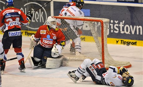 Pardubice - Liberec (na led je zranný Kudrna)