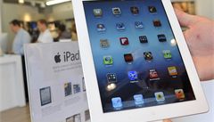 V esku se zaala prodávat tetí generace populárního tabletu iPad. 