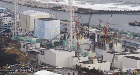 Elektrárna Fukuima na snímku z bezna 2012