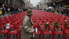 Sarajevo dnes ije vzpomínkovými akcemi a pipomíná si mrtvé napíklad výstavami, koncerty nebo divadelními pedstaveními. 