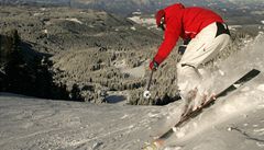Každá zapůjčená lyže nebo snowboard projdou pravidelnou servisní prohlídkou. | na serveru Lidovky.cz | aktuální zprávy