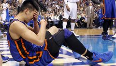 Objev NBA Lin musí na operaci, sezona mu skončila