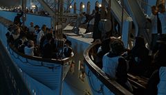 Titanic se proslavil mimo jiné mohutným komparsem i digitálními triky