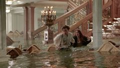 Zkáza nepotopitelného luxusu