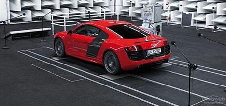 Audi pracuje na vlastním zvuku elektromobil