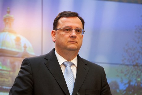 Premiér Petr Neas