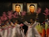 Oslavy 100. výroí narození zakladatele komunistického státu Kim Ir-sena tanily na hlavním námstí v Pchjongjangu