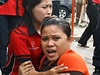 Vydení lidé ped kanceláemi v Medanu