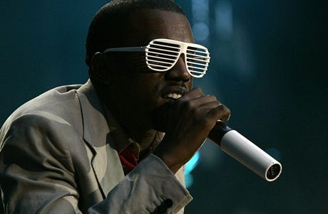 Kanye West pronikl mezi hudební elitu