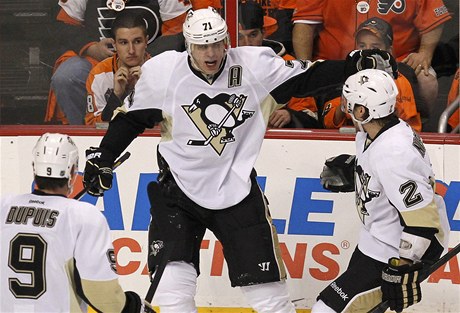Hvězdný hokejista Pittsburghu Penguins Jevgenij Malkin
