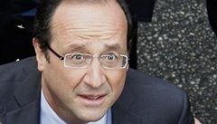 Hollande nsleduje Sarkozyho, pitvrdil v otzce pisthovalectv 
