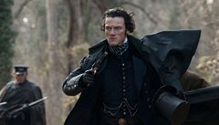 Detektiv Emmet Fields (Luke Evans)
