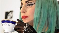 Lady Gaga s čajovým šálkem | na serveru Lidovky.cz | aktuální zprávy