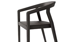 TON a jeho �idle One (na fotografii) od rakouského studia Guggenbichlerdesign.