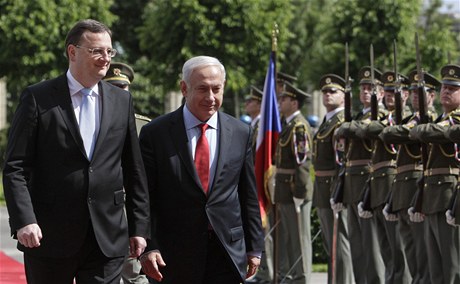 Petr Neas a Benjamin Netanjahu (kvten 2012)