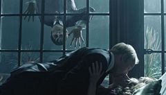 Upírská star. Johnny Depp ve filmu Tima Burtona Temné stíny.