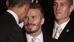 Obama s Beckhamovým týmem Los Angeles Galaxy slavil vítězství v zámořské lize MLS. 