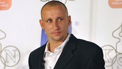 Liberecký Michal Breznaník pevzal cenu pro nejlepího záloníka ligy v anket Zlatý mí R