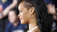 Rihanna strvila noc na kapakch, kvli vyerpn