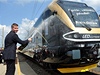 Nové vlakové soupravy Stadler Flirt, které od prosince vyjedou na tra mezi Prahou, Ostravou a Bohumínem, pedstavila spolenost Leo Express. 