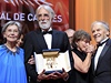 Hlavní cenu, Zlatou palmu, na mezinárodním filmovém festival v Cannes dostal snímek Amour (Láska) Rakuana Michaela Hanekeho.