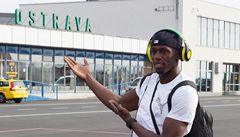 Jamajský sprinter a nejvtí atrakce mítinku Zlatá tretra Usain Bolt pistál v Ostrav