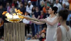 Zapalování Olympijského ohn.