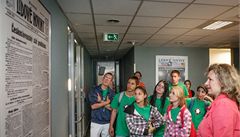 D�ti z d�tského domova v redakci LN