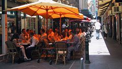 Jan Gehl: Ulice v Melbourne po revitalizaci.