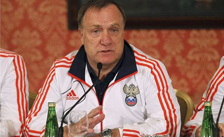 Ruský trenér Dick Advocaat.