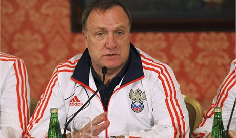 Ruský trenér Dick Advocaat.